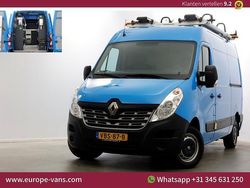 Blauw Gebruikt 2019 Renault Master Van | € 13.950 (Goede deal)