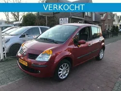 Rood Gebruikt 2005 Renault Modus Initiale MPV | € 1.999 (Eerlijke prijs)
