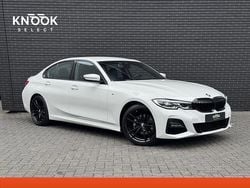 Wit Gebruikt 2021 BMW 320 Executive Sedan | € 29.995 (Eerlijke prijs)