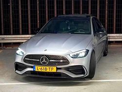 Zilver Gebruikt 2021 Mercedes C200 AMG line Sedan | € 41.000 (Eerlijke prijs)