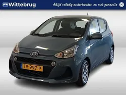 Blauw Gebruikt 2018 Hyundai i10 Comfort Hatchback | € 8.925 (Eerlijke prijs)