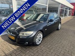 Zwart Gebruikt 2010 BMW 318 Sedan | € 6.250