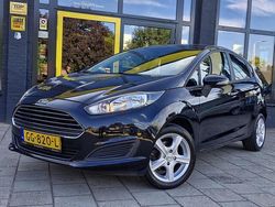 Zwart Gebruikt 2015 Ford Fiesta Style Hatchback | € 6.450 (Eerlijke prijs)