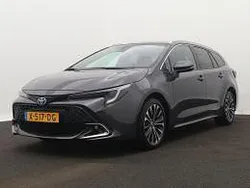 Grijs Gebruikt 2023 Toyota Corolla Edition Stationwagen | € 30.445 (Eerlijke prijs)