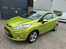 Groen Gebruikt 2009 Ford Fiesta Titanium Hatchback | € 2.840 (Eerlijke prijs)