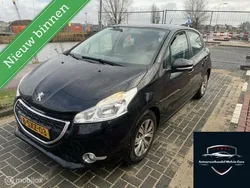 Zwart Gebruikt 2013 Peugeot 208 Hatchback | € 2.399 (Goede deal)