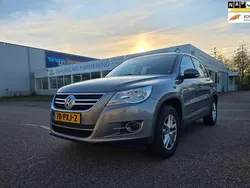 Grijs Gebruikt 2011 VW Tiguan Comfortline SUV | € 5.700 (Eerlijke prijs)