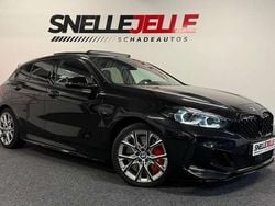 Zwart Gebruikt 2023 BMW M135 Comfort Edition Hatchback | € 32.450