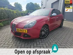 Rood Gebruikt 2011 Alfa Romeo Giulietta Quadrifoglio Verde Hatchback | € 7.450 (Goede deal)