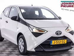Wit Gebruikt 2020 Toyota Aygo Hatchback | € 9.900 (Goede deal)