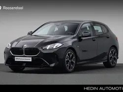 Zwart Gebruikt 2024 BMW 120 M Sport Hatchback | € 39.880