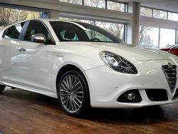 Wit Gebruikt 2016 Alfa Romeo Giulietta Exclusive Hatchback | € 15.950 (Eerlijke prijs)