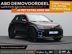 Zwart Gebruikt 2025 Renault R5 Urban Hatchback | € 27.240 (Goede deal)