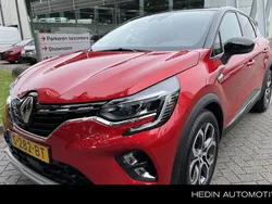 Twotone rouge flamme / noir é Gebruikt 2023 Renault Captur Techno SUV | € 20.890 (Eerlijke prijs)