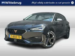 Zwart Gebruikt 2023 Cupra Leon Hatchback | € 27.750 (Eerlijke prijs)
