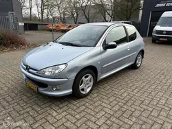 Grijs Gebruikt 2006 Peugeot 206 Hatchback | € 750 (Eerlijke prijs)