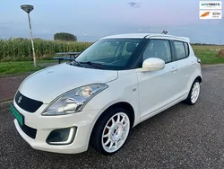 Wit Gebruikt 2015 Suzuki Swift Exclusive Hatchback | € 7.750 (Eerlijke prijs)