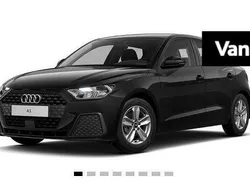Zwart, metallic lak Gebruikt 2024 Audi A1 Sportback Proline Hatchback | € 24.900 (Goede deal)