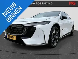 Wit Nieuw 2025 Mazda 6e Takumi-Line Sedan | € 44.990 (Eerlijke prijs)