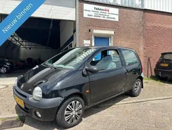 Zwart Gebruikt 1999 Renault Twingo Komfort Hatchback | € 649 (Super prijs)