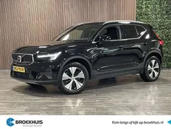 Zwart Gebruikt 2022 Volvo XC40 Core SUV | € 36.500 (Eerlijke prijs)