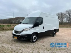 Wit Gebruikt 2023 Iveco Daily Van | € 27.250 (Goede deal)