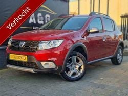 Rood Gebruikt 2019 Dacia Sandero Hatchback | € 11.888 (Eerlijke prijs)