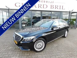 Zwart Gebruikt 2015 Mercedes 180 Ambition Sedan | € 14.745 (Eerlijke prijs)