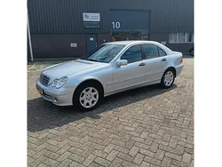 Grijs Gebruikt 2007 Mercedes C180 Classic Sedan | € 3.999 (Goede deal)