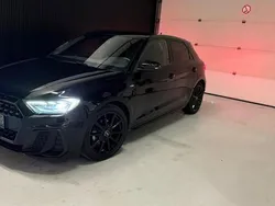 Zwart Gebruikt 2021 Audi A1 Sportback S-Line Hatchback | € 26.950 (Eerlijke prijs)