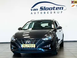 Grijs Gebruikt 2023 Hyundai i30 Comfort Stationwagen | € 17.950 (Eerlijke prijs)