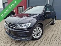Zwart Gebruikt 2018 VW Tiguan Comfortline SUV | € 19.750 (Super prijs)