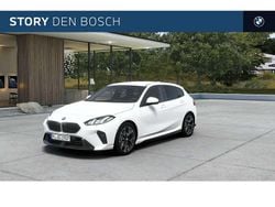 Wit Nieuw 2025 BMW 120 M Sport Hatchback | € 47.885 (Super prijs)