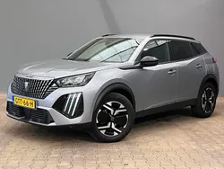 Grijs Gebruikt 2024 Peugeot 2008 Allure SUV | € 26.095 (Eerlijke prijs)