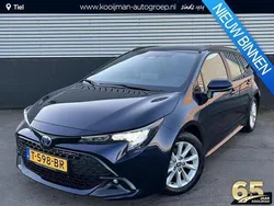Blauw Gebruikt 2023 Toyota Corolla Active Stationwagen | € 26.900 (Eerlijke prijs)