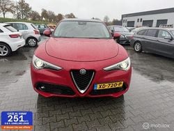 Rood Gebruikt 2018 Alfa Romeo Stelvio Super SUV | € 18.750