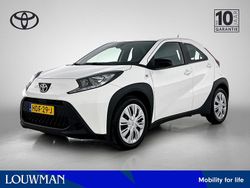 Wit Gebruikt 2025 Toyota Aygo X Play SUV | € 18.445