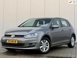Grijs Gebruikt 2016 VW Golf VII Highline Hatchback | € 8.499