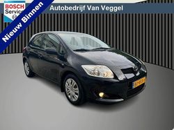 Zwart Gebruikt 2010 Toyota Auris Hatchback | € 6.350 (Eerlijke prijs)