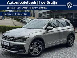 Grijs Gebruikt 2020 VW Tiguan R-line SUV | € 33.850 (Eerlijke prijs)