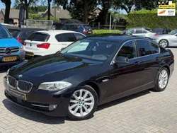 Zwart, metallic lak Gebruikt 2010 BMW 528 Executive Sedan | € 13.950 (Iets duurder)