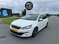 Wit Gebruikt 2014 Peugeot 308 Stationwagen | € 3.999