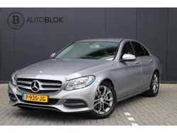 Grijs, metallic lak Gebruikt 2014 Mercedes C180 Prestige Sedan | € 16.900 (Eerlijke prijs)