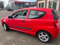 Rood Gebruikt 2009 Chevrolet Aveo LS Hatchback | € 2.300 (Eerlijke prijs)