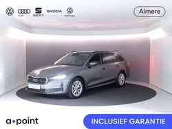 Grijs Gebruikt 2024 Skoda Octavia Business Line Stationwagen | € 31.750 (Eerlijke prijs)