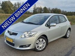 Grijs Gebruikt 2007 Toyota Auris Business Edition Hatchback | € 3.450 (Eerlijke prijs)