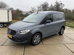 Grijs Gebruikt 2022 Mercedes Citan 108 Van | € 13.950 (Eerlijke prijs)