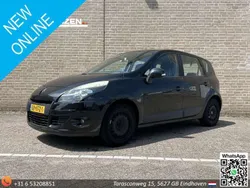 Zwart Gebruikt 2009 Renault Scénic III Expression MPV | € 1.950 (Eerlijke prijs)