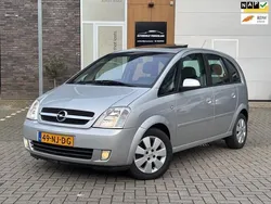 Grijs Gebruikt 2003 Opel Meriva Cosmo MPV | € 3.250 (Iets duurder)