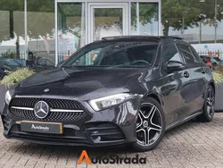 Zwart Gebruikt 2020 Mercedes A180 AMG line Hatchback | € 25.900 (Eerlijke prijs)